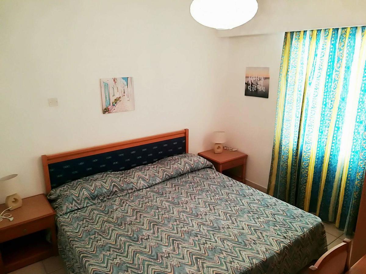 Mike'S Basilica Apartment Paphos Eksteriør billede